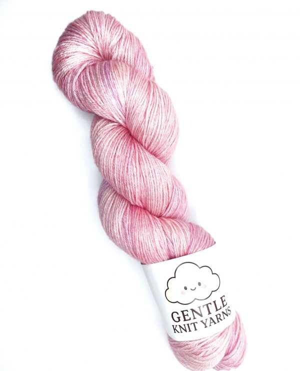 Soft pink with hints of lilac 100g skein