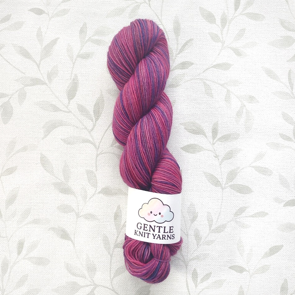hand dyed 4 ply 100g in shades of plum, pink ,purple called Berry Harvest